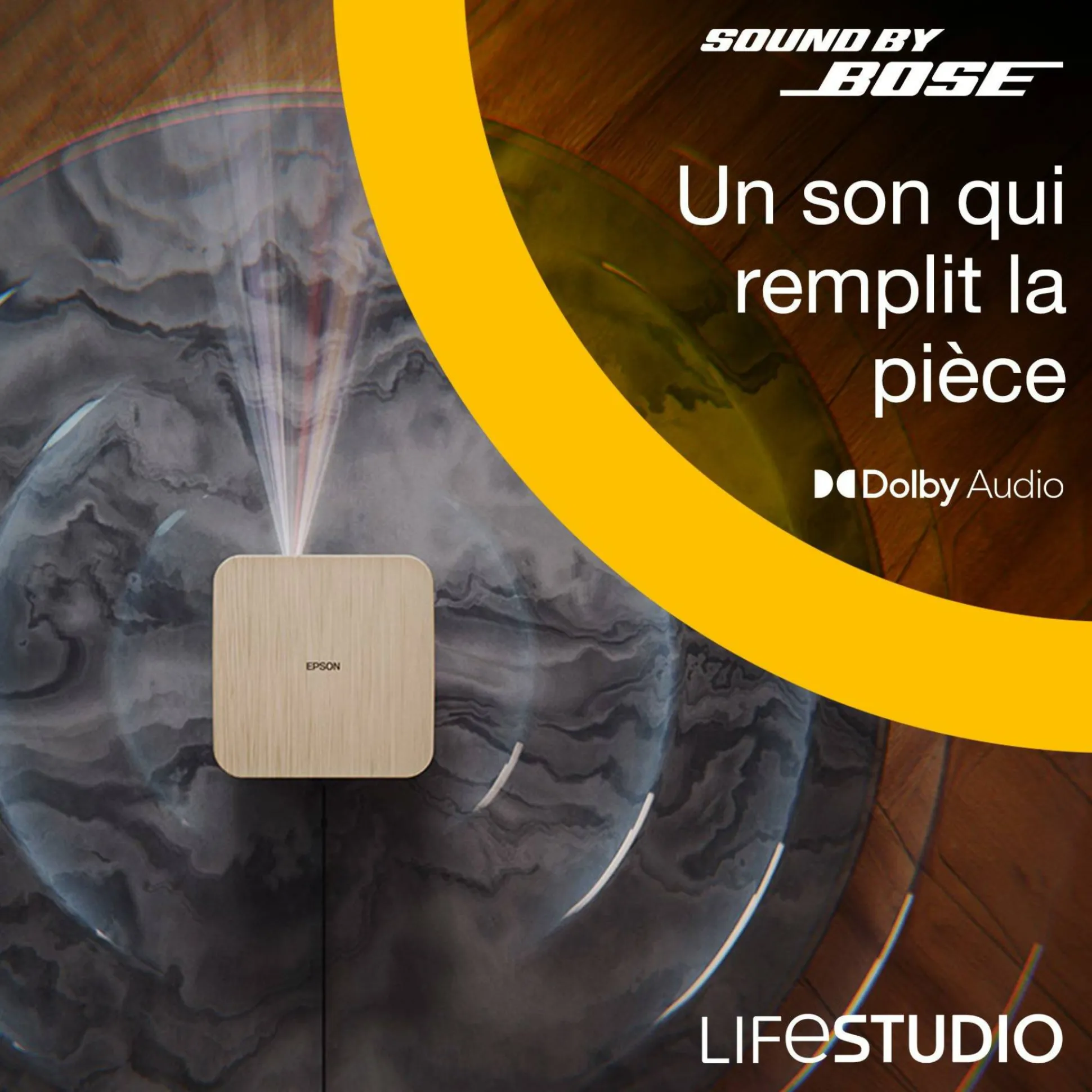Epson Lifestudio Flex Plus EF-72, Projecteur Smart TV 4K PRO-UHD, portable, 1 000 lumens, Sound by Bose, Google TV, écran de 150 pouces