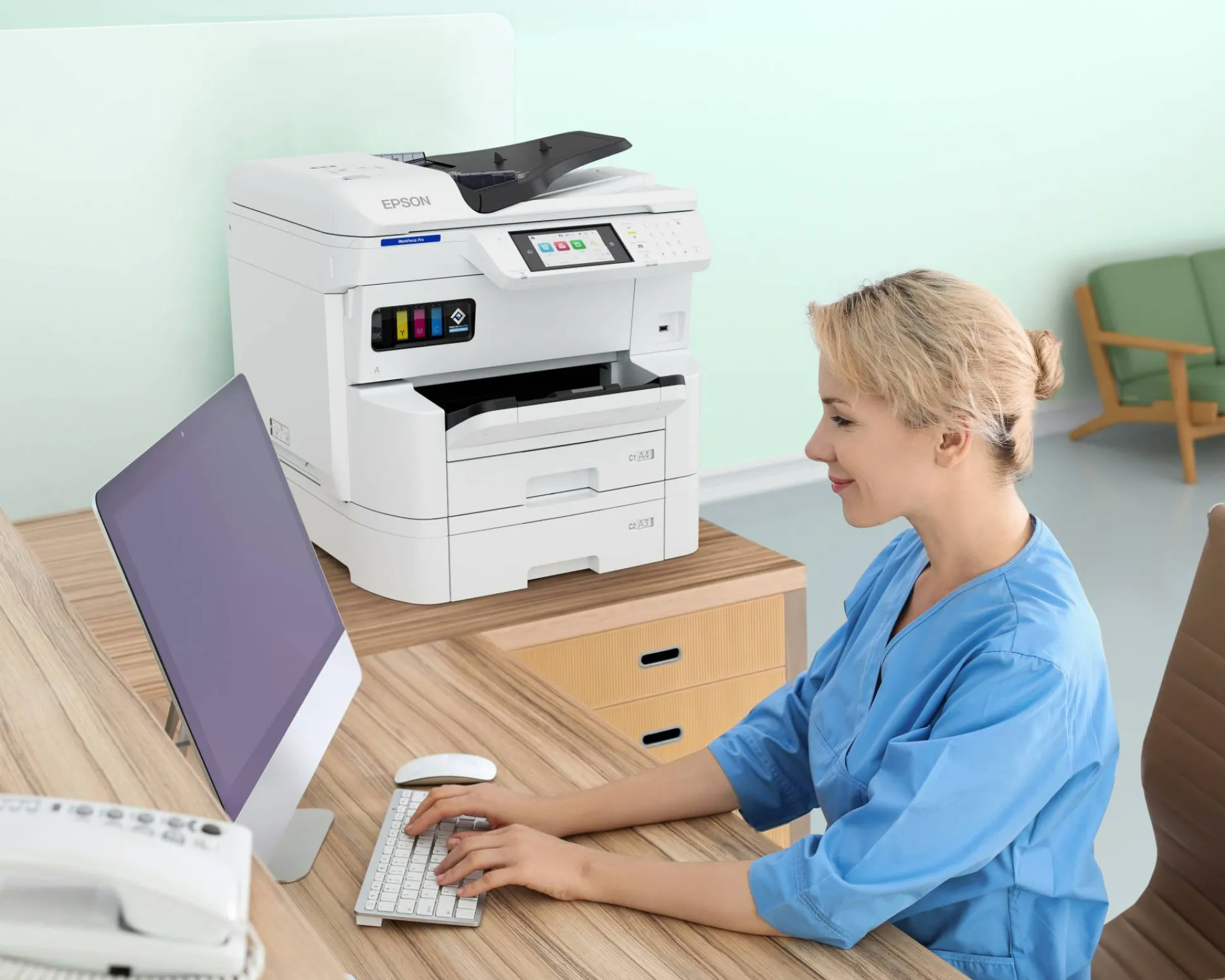 Imprimante jet d’encre professionnel couleur A3+ WorkForce Pro EM-C7100DWF