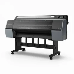 Imprimante 44 pouces SureColor P9300, pour les photographes professionnels, les spécialistes des beaux-arts et la vente au détail de photos.