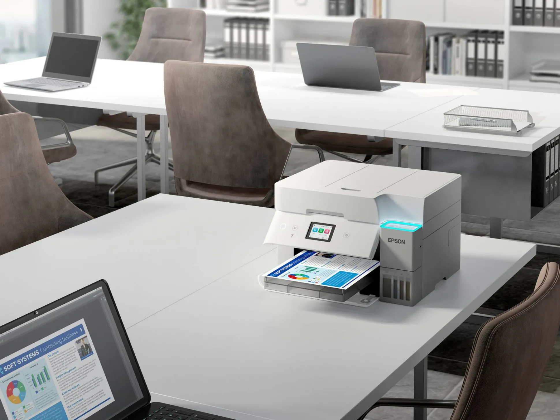 Solution d’impression A4 blanche EcoTank ET-4956 équipée d’une connexion Wi-Fi et de réservoirs d’encre, avec jusqu’à 3 ans d’encre inclus